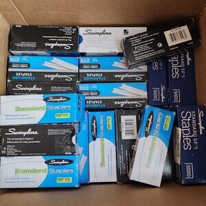 Swingline Standard Staples 210 Full Strip 5,000/Box S.F. 1 - Lot of 50 Boxes